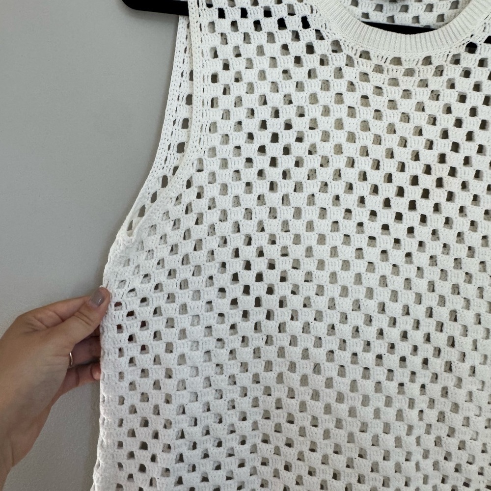 Theory Crochet Knit Sleeveless Mini Dress White Resort Beach Coverup Coquette M - Picture 3 of 4